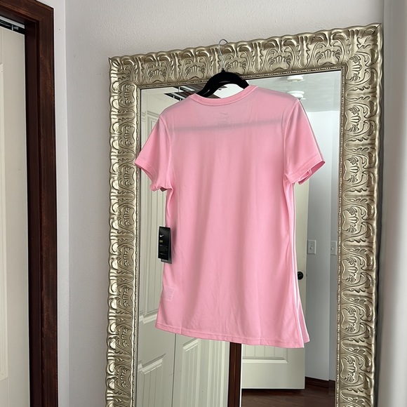 Nike Top - Picture 3 of 5